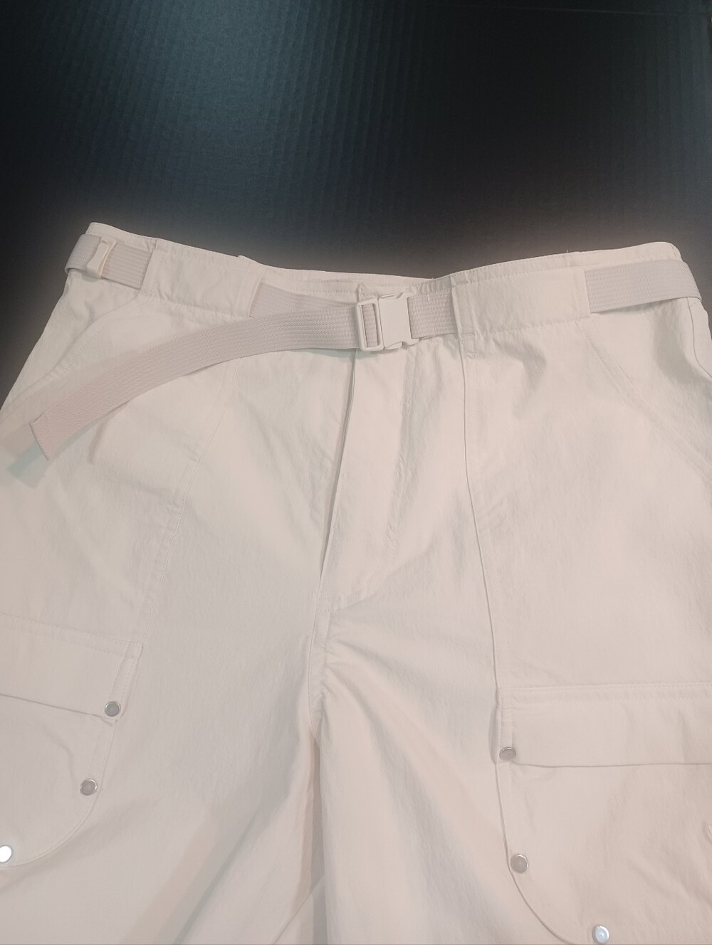 adidas Women's Cream Cargo Pants with Belted Waist Size 4 - Picture 2 of 8